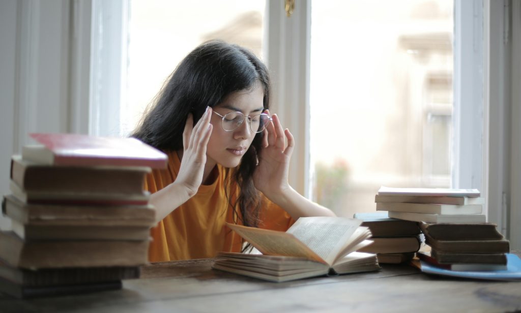 Cognitive load theory, Cognitive load theory for trainers, Reducing cognitive load in training, Effective corporate training design, Working memory and learning, John Sweller cognitive load theory